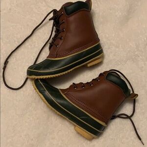 Women’s DuPont duck boots